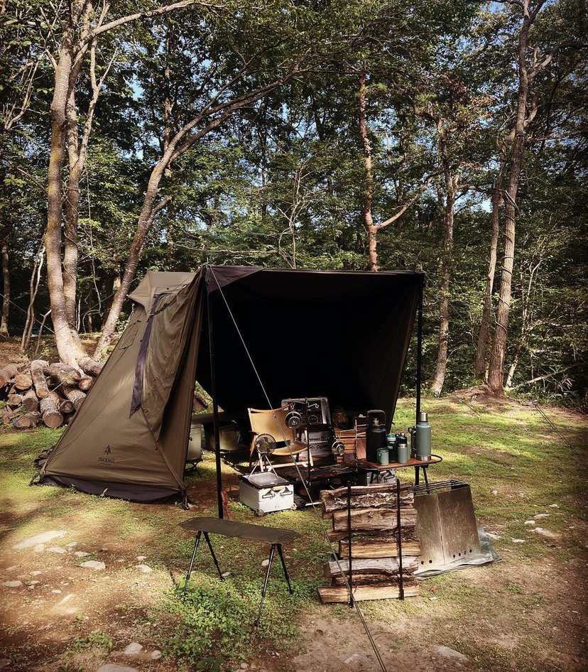 キャンプサイト